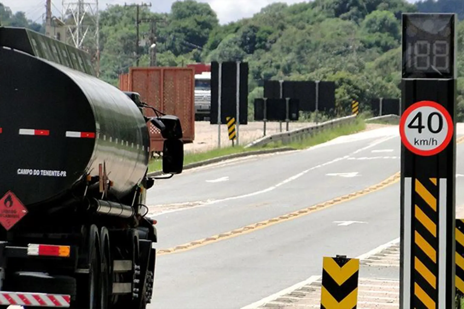 Projeto de lei visa reduzir dúvidas sobre multas e reforça segurança nas rodovias federais