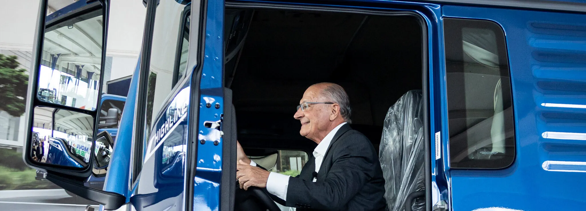 Programa Move Brasil abre crédito para troca de caminhões antigos