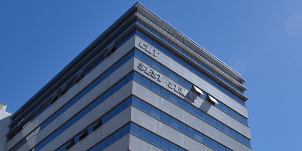 CNT e entidades do setor produtivo entregam manifesto sobre jornada de trabalho; Confederação alerta para impactos no transporte