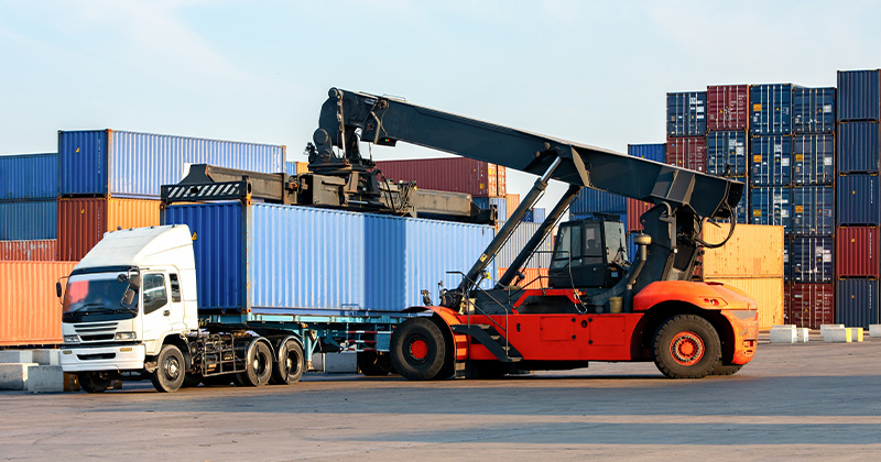 Investimentos em logística e transporte alcançam R$ 76,5 bilhões em 2025