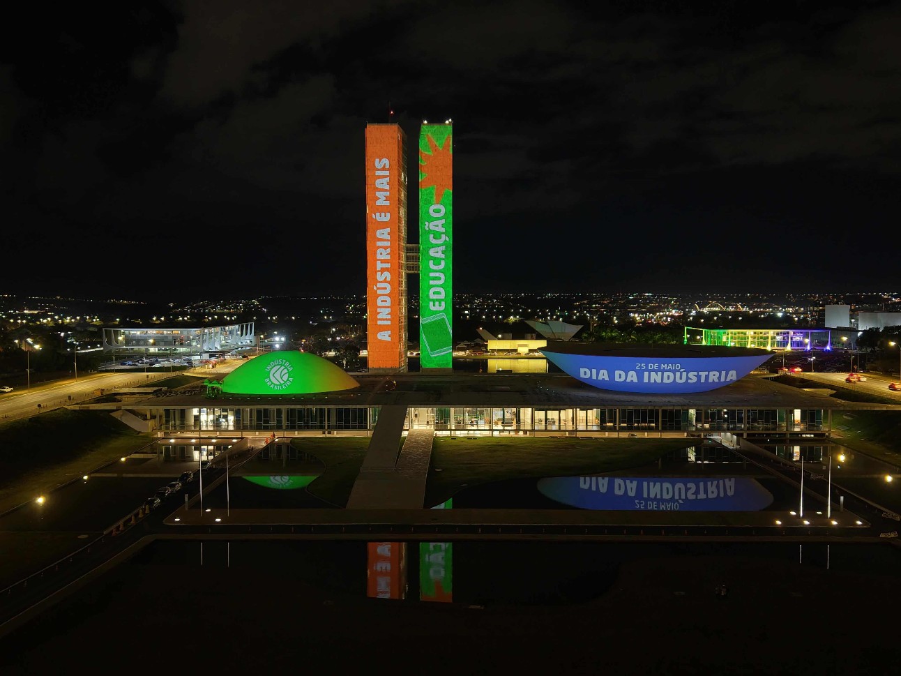 CNI celebra o Dia da Indústria com projeções no Congresso Nacional
