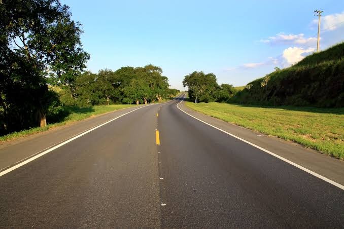 PRIMEIRA CONCESSÃO DE RODOVIA ESTRUTURADA INTEGRALMENTE PARA FREE FL